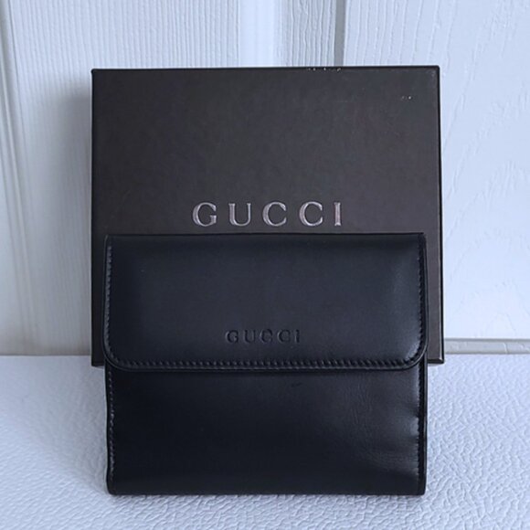 Gucci leather compact wallet w/box in GIFTABLE condition - Picture 1 of 11